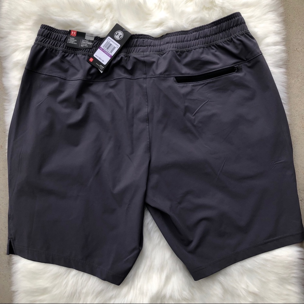 Men’s boys Under Armour gray sport golf shorts 2XL